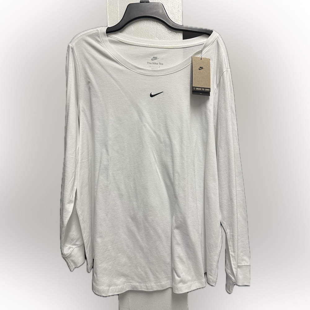 Women Nike 2x White Long Sleeves